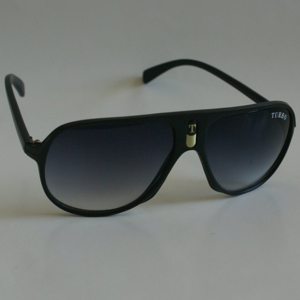 NWOT TruVintage Sports Aviator w/ "Turbo" logo gradient smoke lens Sunglasses